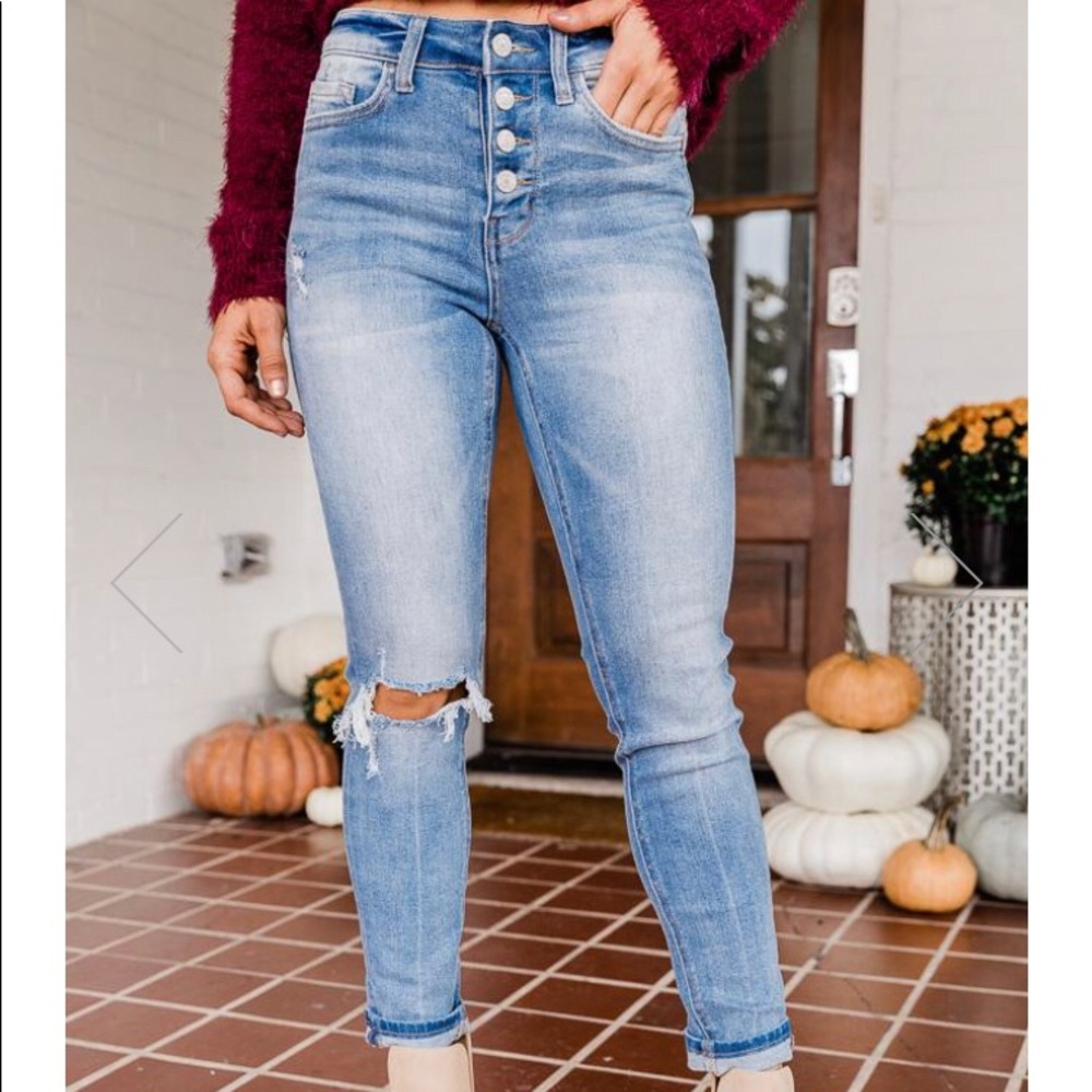 Shop Stevie Ariel Distressed Denim Size 0